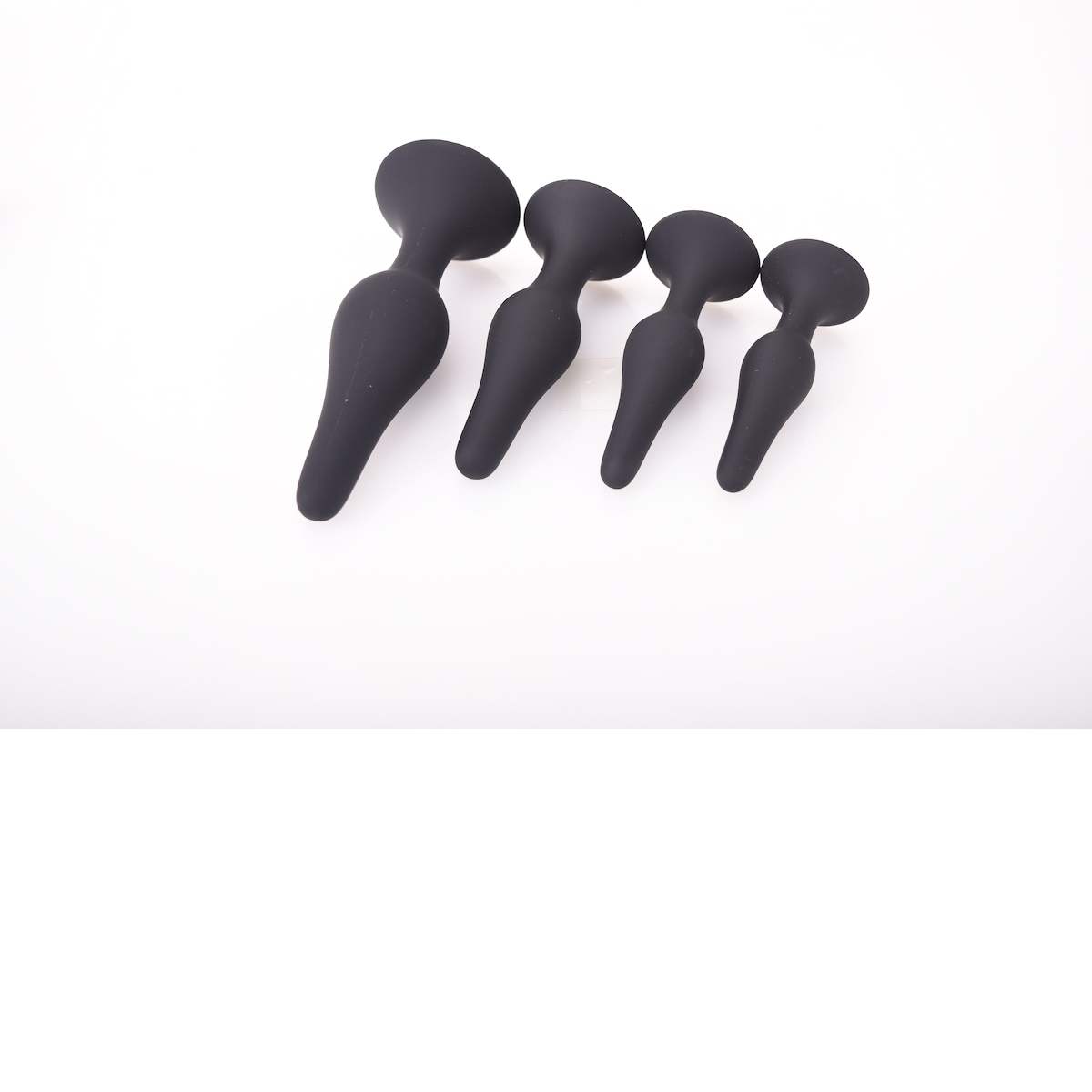 Elegant Plug Set